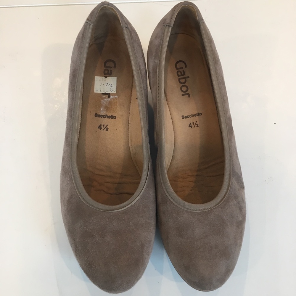 Gabor Sacchetto suede wedges- grey